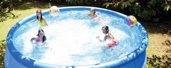 Piscine autoportée